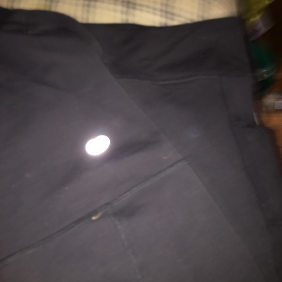 Lululemon lot SOLD - Picture 5 of 8